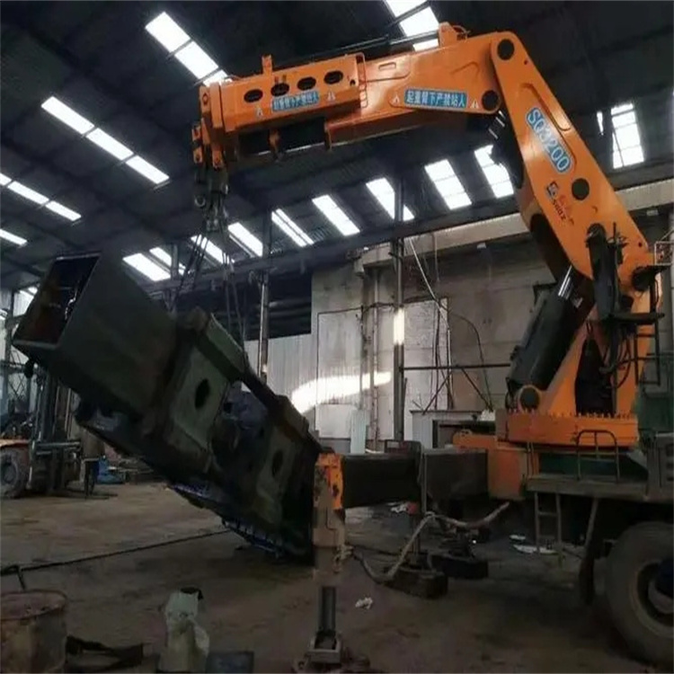 抚州东乡200吨折臂吊出租