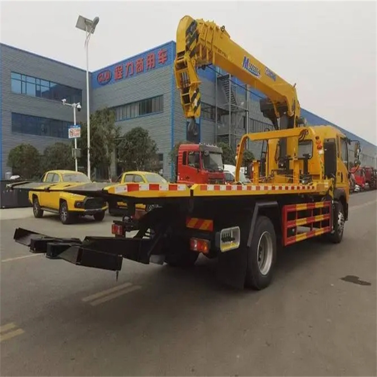 抚州东乡附近小随车吊出租电话，轻松解决搬运烦恼