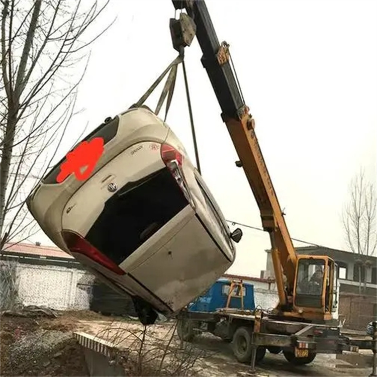 抚州东乡随时待命，吊车24小时道路救援服务全解析