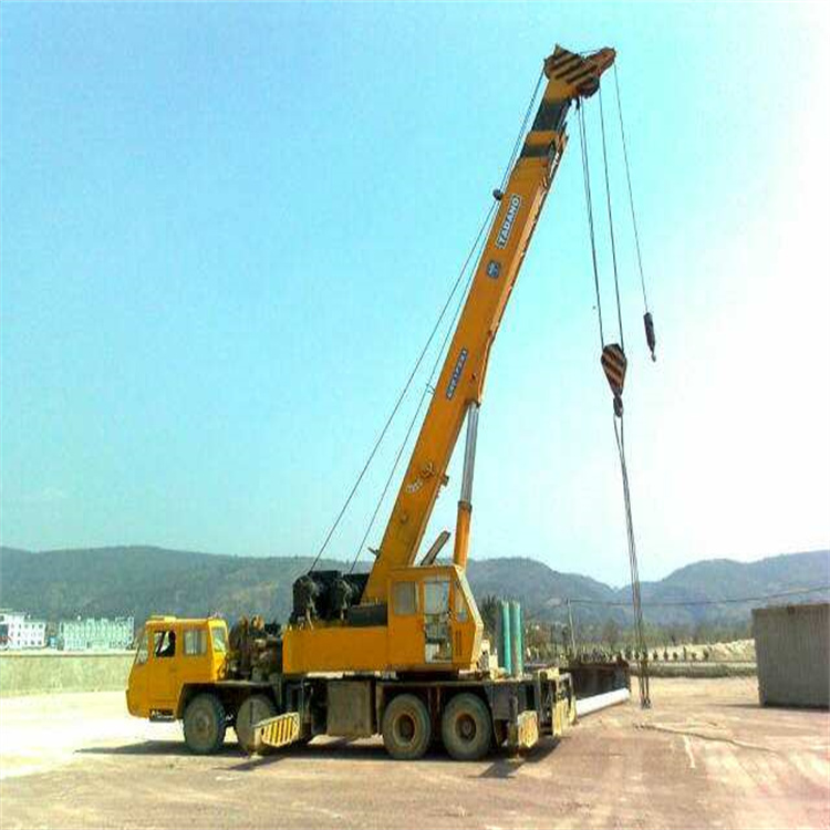 抚州东乡小型吊车出租价格是多少